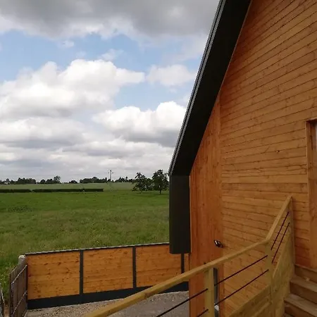 Apartament 1ere Etage Dans Maison Individuelle *